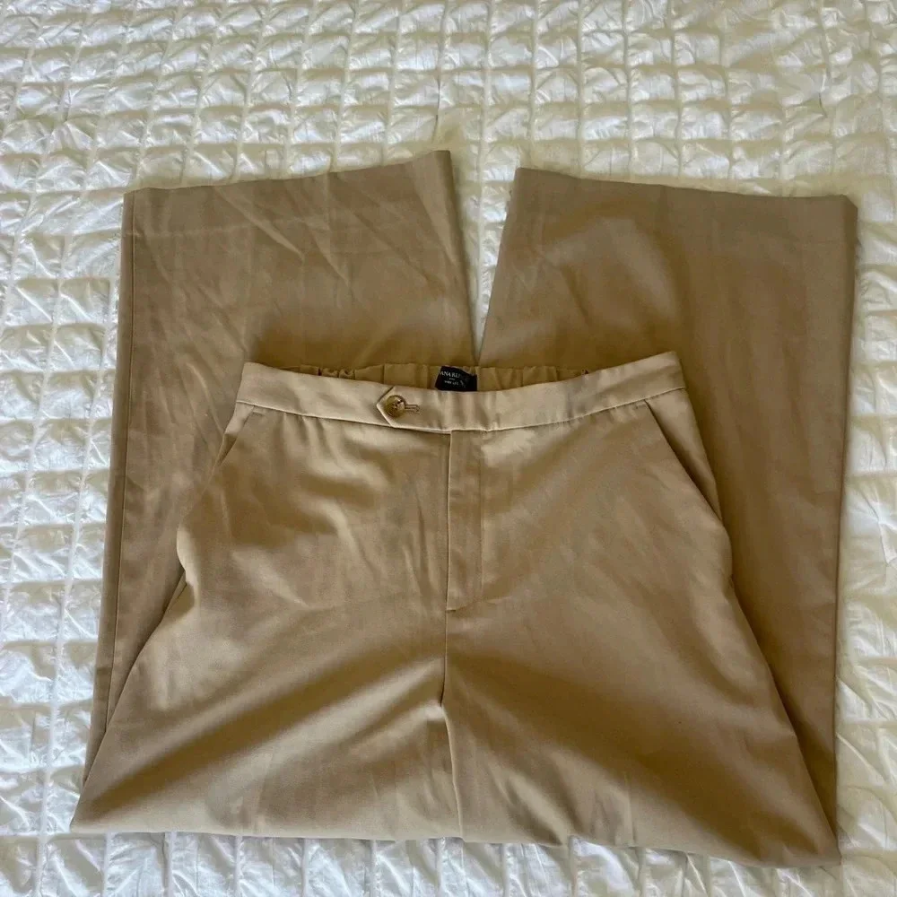 Banana Republic tan wide leg knit pants - Picture 2 of 7